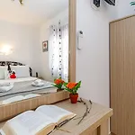 Genoa Guest house 3*