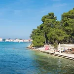 Genoa Guest house 3*