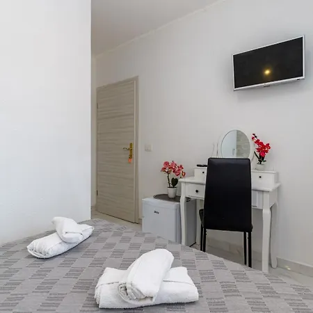 Gasthuis Genoa Poreč